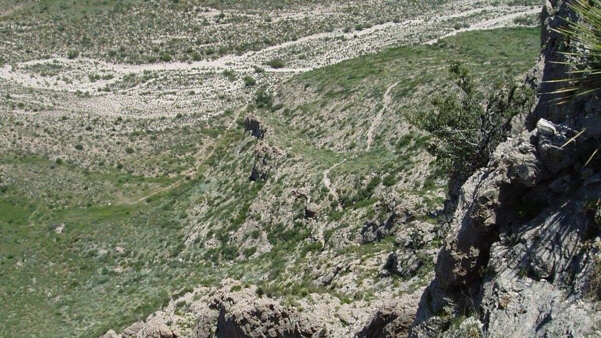 Slaughter Canyon Cave Trail