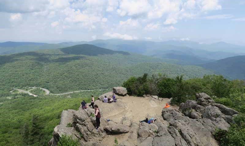 Marys Rock via the Appalachian Trail (North Approach)
